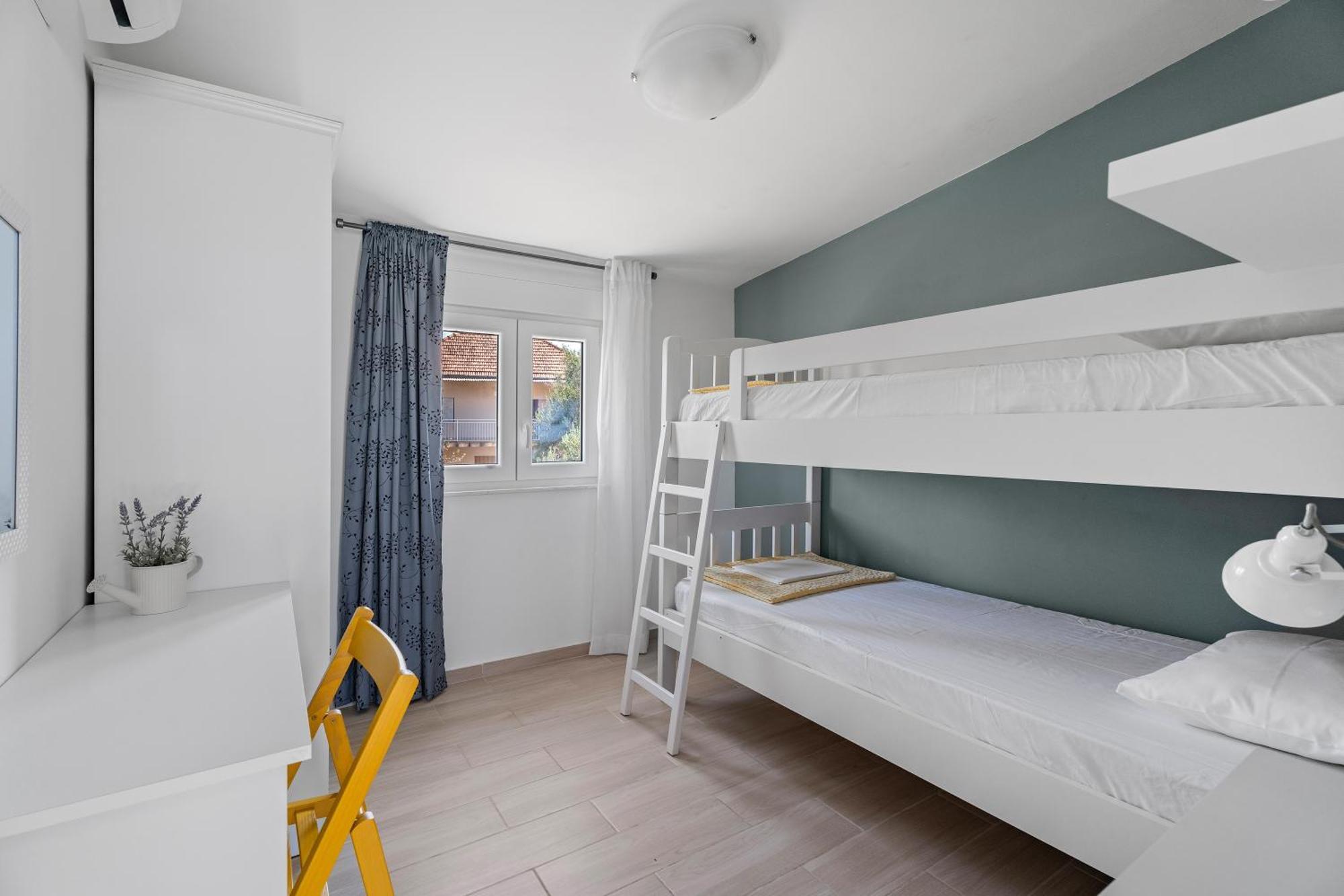 Seaside House For Families With Children Kanica, Rogoznica - 16304 חדר תמונה